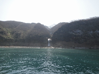 055_知床観光船.jpg